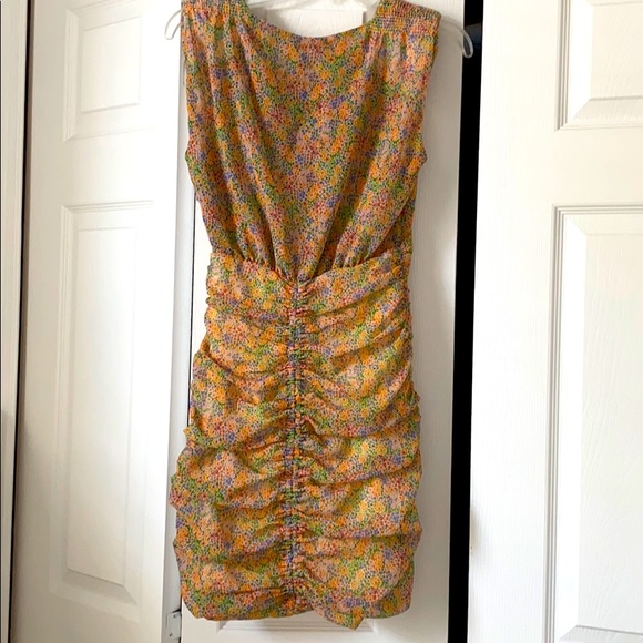 New ZARA floral dress - Picture 2 of 2